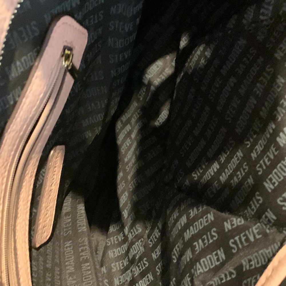 Steve Madden blush colored purse short straps and detachable long ones. - Picture 10 of 10